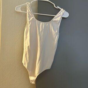 Skims Scoop Neck Body Suit